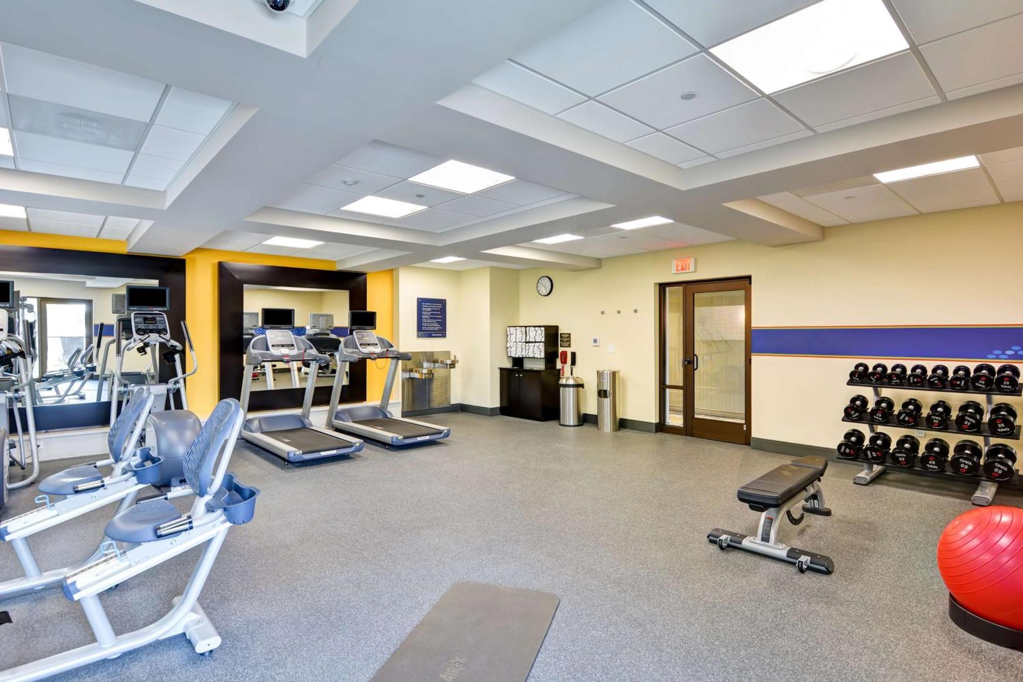 Hampton Inn Atlanta קנסואו מראה חיצוני תמונה